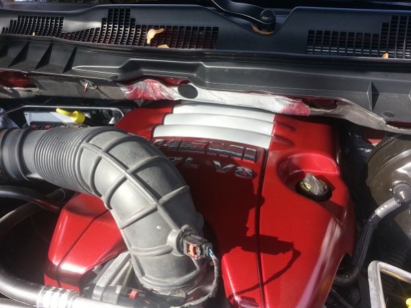engine cover