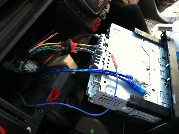 headunit to amp wiring