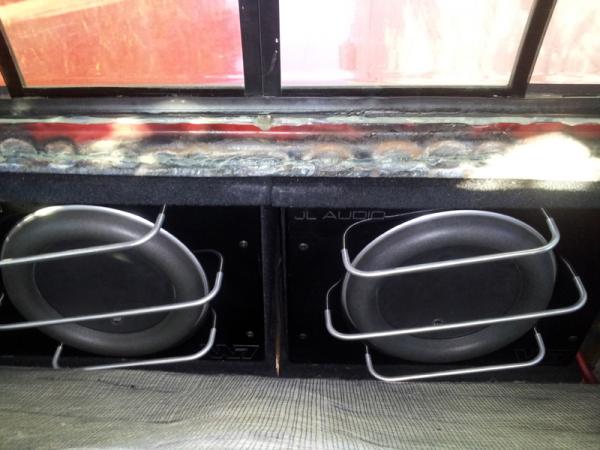 Jl W7's behind rear seat