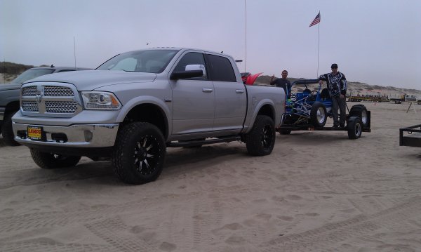 My 2013 Laramie 4x4 RAM, Hemi, 3.92s, 8-speed, 6in procomp lift, 35x12.5r20 with Fuel Nuts, 20x10's