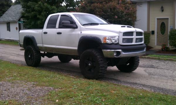 New bumper and tow mirrors