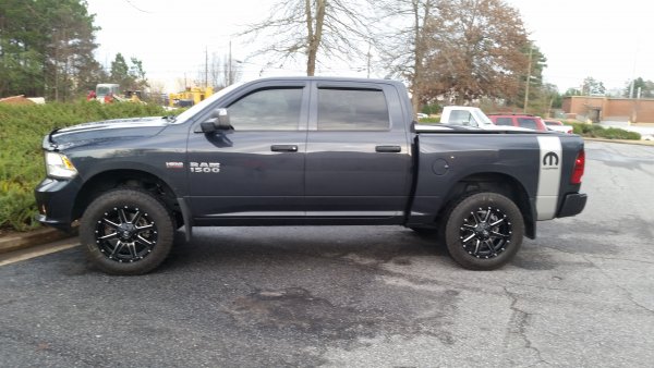 New Wheels! 20x9 Fuel Maverick Black/Milled