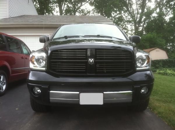 Night Runner Grille