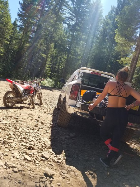 Out ridin with my girl