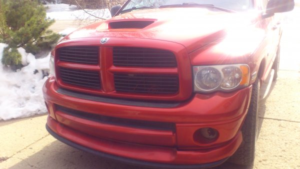 Painted the grill, the start to total chrome elimination!
