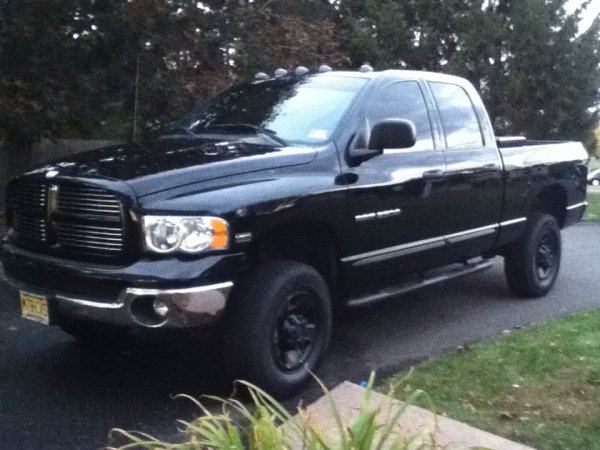 Plasti dipped the rims too. Step rails are plasti dipped too