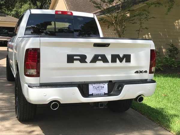 RAM tailgate