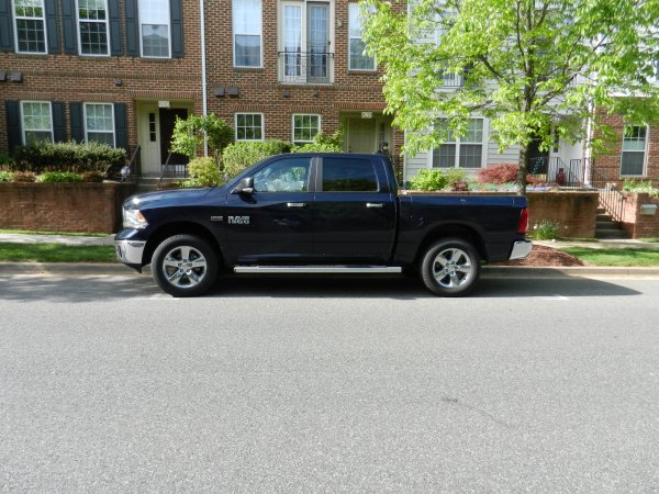 Stance with the 2.5" Rough Country leveling kit.