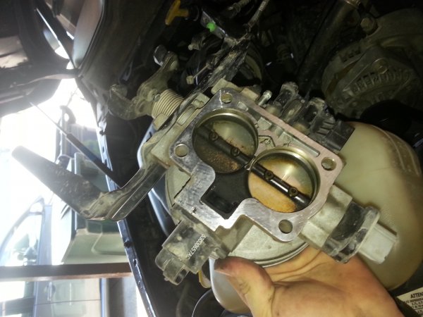 Throttle body pulled before boring