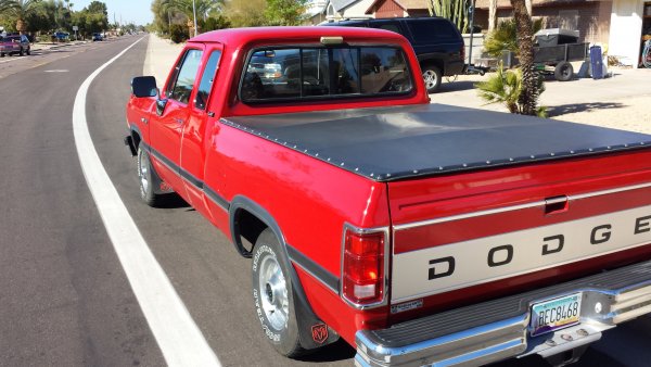 Tonneu cover has been on the truck since the truck was new!