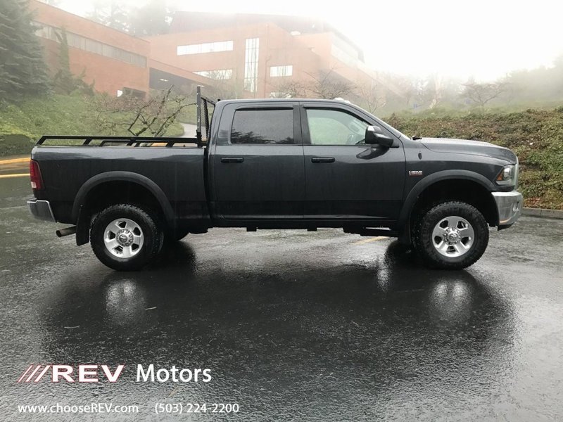 Used-2015-ram-2500-powerwagon=side