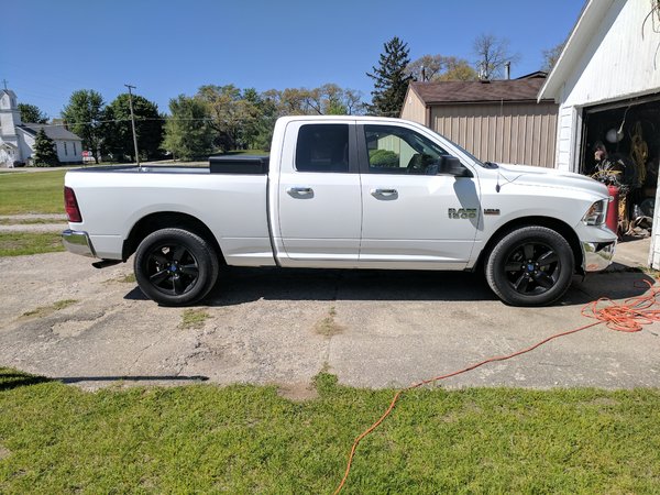 Wheels and toolbox. Before tint.