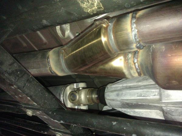 Y-pipe installed