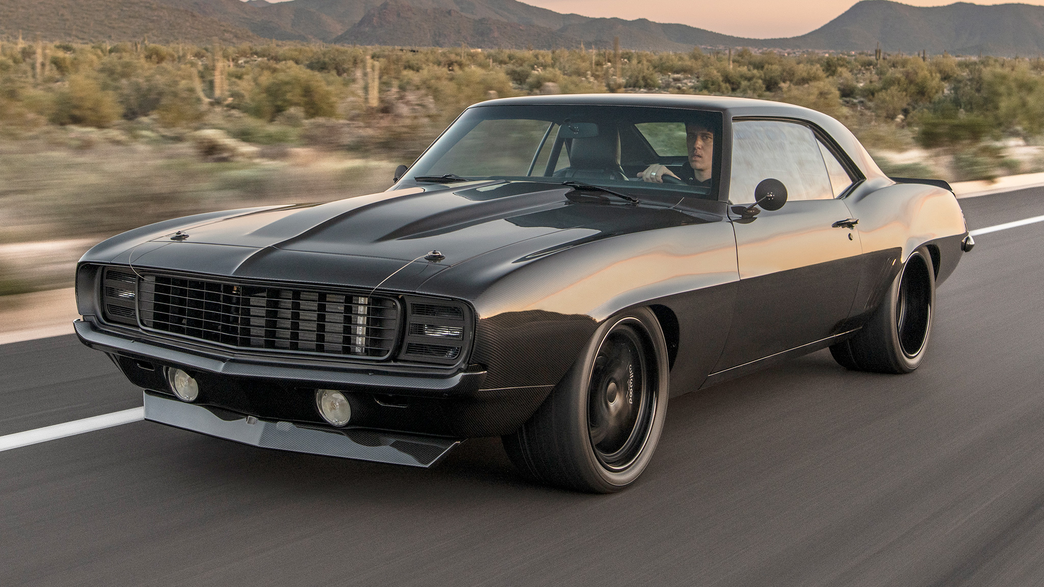 www.motortrend.com
